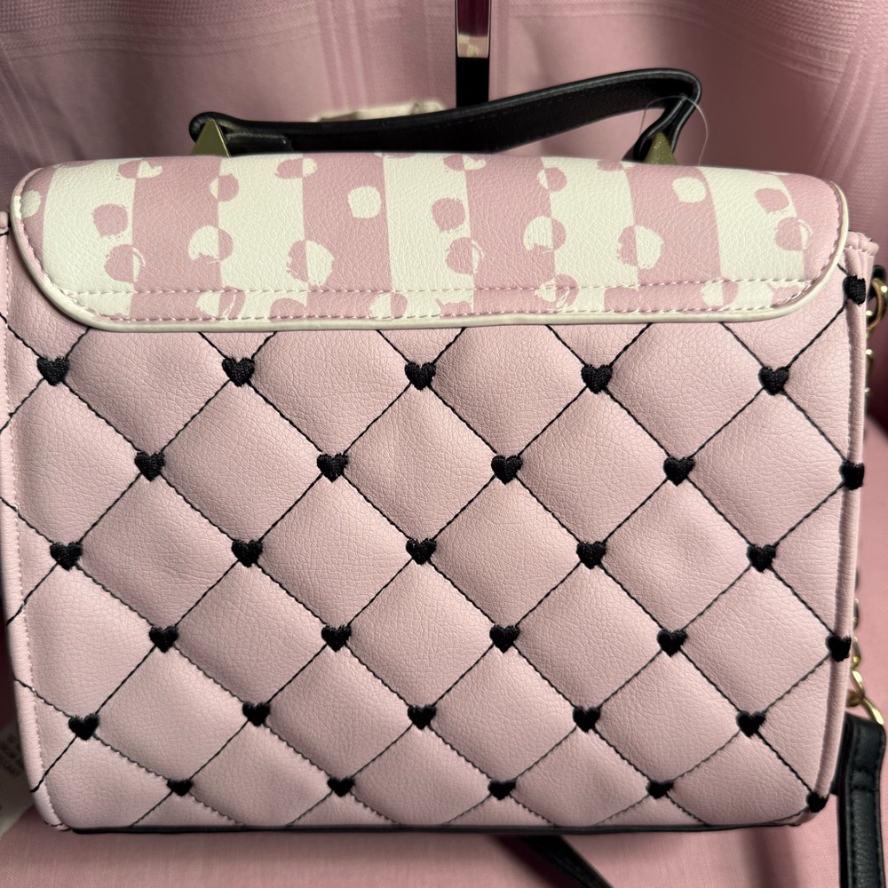 Betsy Johnson NWT Pink Quilted Handbag - Picture 3 of 6